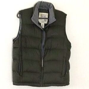Eddie Bauer Men’s Goose Down Green Vest Outdoor. Pockets, Full Zip, Winter Retro